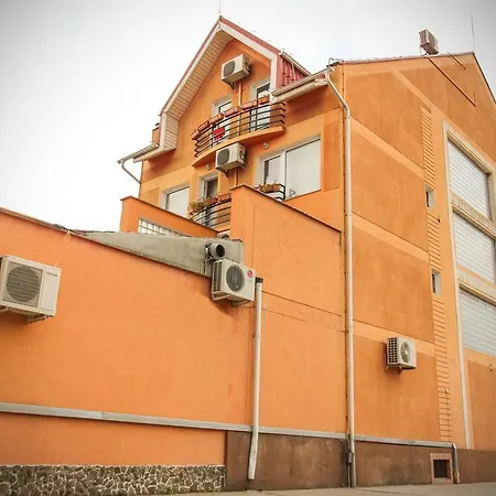 Guest house Pensiune Valentina 3*